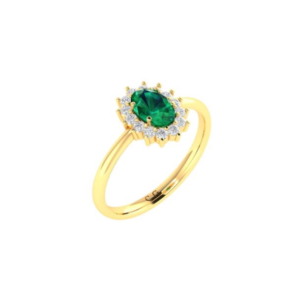 Diana Oval Emerald and Glittering Diamond Ring in 18K Gold (0.28ct)