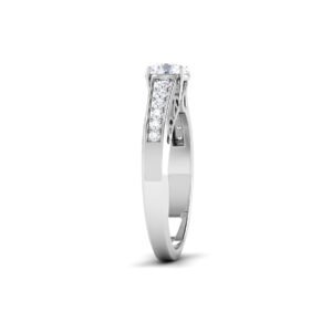 Captivating 0.80 Carat Diamond Ring: Brilliant Beauty in 18k Gold