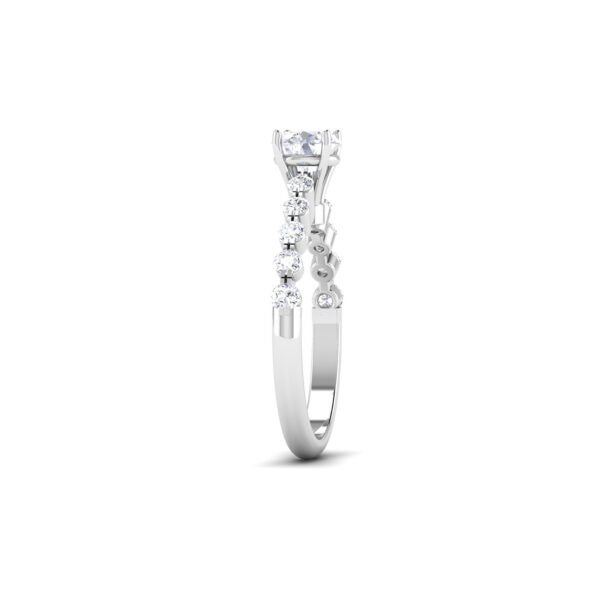 0.5 Carat Diamond Ring in 18K Gold – Dubai UAE | Glimmering Whispers