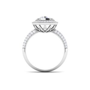 Gilded Radiance: 1 Carat Diamond Ring, Opulent Glamour in 18k Gold