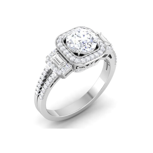Dazzling Majesty: 1 Carat Diamond Ring, Regal Brilliance in 18k Gold