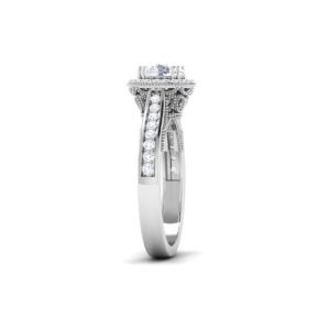 Mystic Luminary: 0.9 Carat Diamond Ring, Captivating Brilliance in 18k Gold