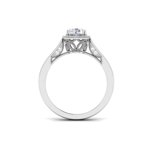 Stellar Splendor: 1 Carat Diamond Ring, Captivating Brilliance in 18k Gold