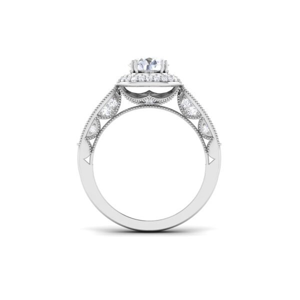Ethereal Sparkle: 1 Carat Diamond Luminescence in 18k Gold