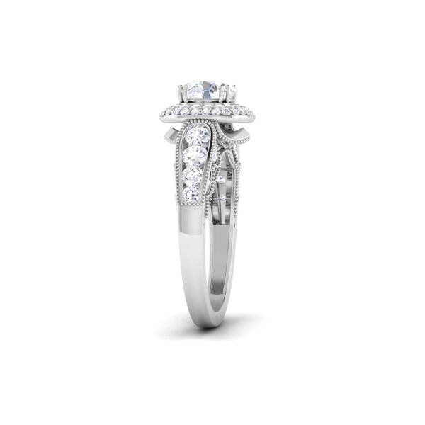 Ethereal Sparkle: 1 Carat Diamond Luminescence in 18k Gold