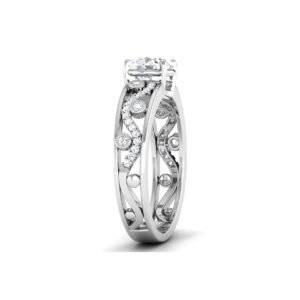 Luminous Majesty: 1 Carat Diamond Ring, Timeless Beauty in 18k Gold
