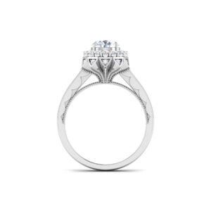 Dreamweaver's Delight: 0.8 Carat Diamond Ring, Ethereal Charm in 18k Gold