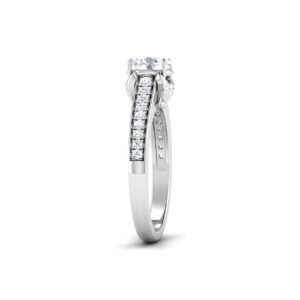 Brilliant Harmony: 0.8 Carat Diamond Ring, Captivating Elegance in 18k Gold