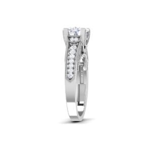 Majestic Luminary: 1 Carat Diamond Ring, Regal Glamour in 18k Gold