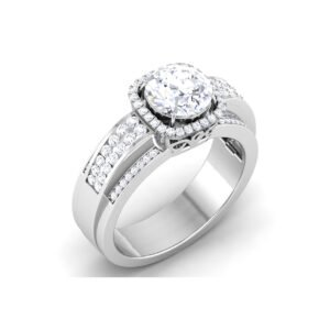 Regal Opulence: 2 Carat Diamond Ring, Majestic Beauty in 18k Gold