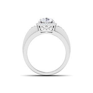 Regal Opulence: 2 Carat Diamond Ring, Majestic Beauty in 18k Gold