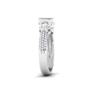 Glamorous Sparkle: 0.8 Carat Diamond Ring, Brilliant Beauty in 18k Gold