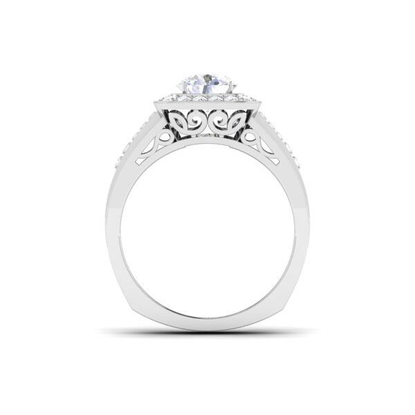 Glimmering Majesty: 1.5 Carat Diamond Ring, Regal Elegance in 18k Gold