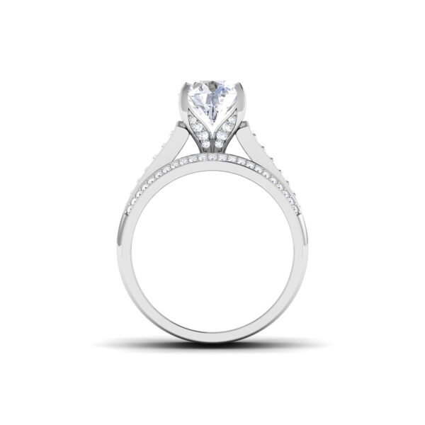Radiant Crescendo: 2 Carat Diamond Ring, Brilliant Harmony in 18k Gold - Image 2