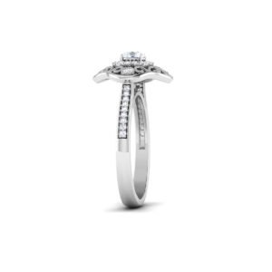 Blooming Brilliance: 0.3 Carat Diamond Floral Ring, Nature's Elegance in 18k Gold