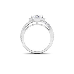 Majestic Brilliance: 1 Carat Diamond Ring, Regal Glamour in 18k Gold