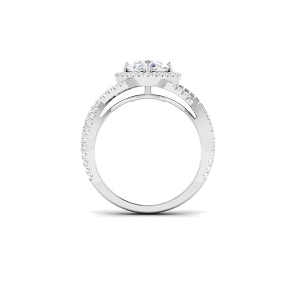 Majestic Brilliance: 1 Carat Diamond Ring, Regal Glamour in 18k Gold