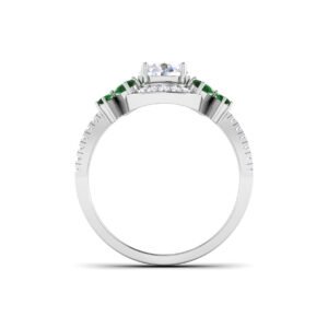 Blooming Splendor: 0.8 Carat Diamond Ring with Floral Emerald Petals, Nature's Delight in 18k Gold