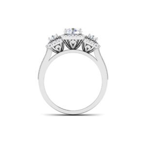 Golden Aura: 0.8 Carat Diamond Ring, Captivating Glow in 18k Gold
