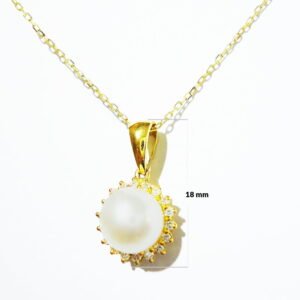 Pearl Diamond Pendant in 18K Yellow Gold – Luxury Pearl Pendant Dubai, UAE