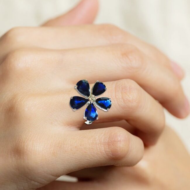 Blue Sapphire Diamonds Flower Ring in 18K White Gold