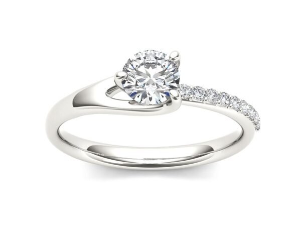 0.50 ct diamond ring in 18k gold