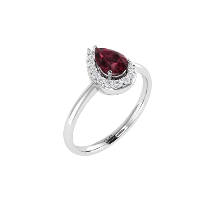 Diana Pear Garnet and Shimmering Diamond Ring in 18K Gold (0.25ct)