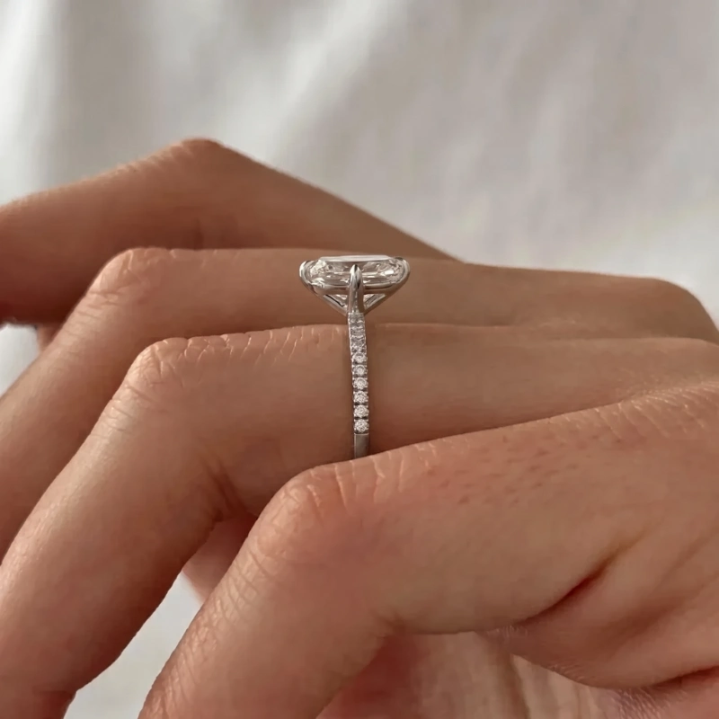 2.20 CTW Elongated Cushion Lab Diamond Compass Engagement Ring in 14K Gold (E/VVS2, IGI Certified) 17 2.20 CTW Elongated Cushion Lab Diamond Compass Engagement Ring in 14K Gold (E/VVS2, IGI Certified) - Image 17