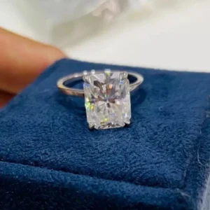 3.00CT radiant cut D VVS2 lab grown diamond engagement ring 14K white gold Dubai IGI certified luxury jewelry