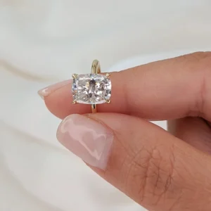 3CT Cushion Lab Grown Diamond Engagement Ring 14K Yellow Gold Dubai UAE – IGI Certified Luxury Ring