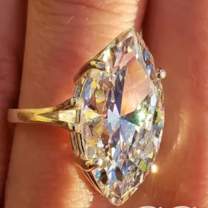 10 Ct Marquise Lab Grown Diamond Engagement Ring 14K White Gold Dubai