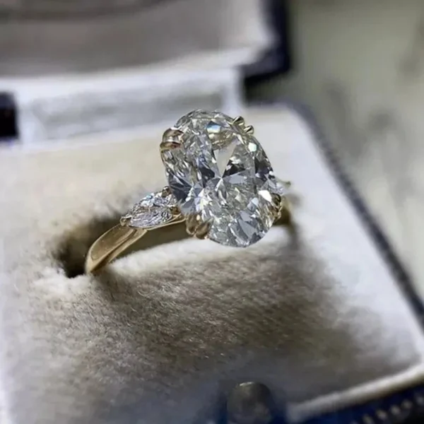 Oval Cut Lab Grown Diamond Ring 14K Yellow Gold Dubai – 3.30CT IGI E VVS2