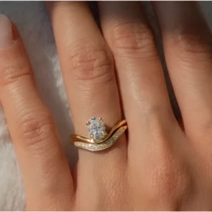 18K Yellow Gold Oval Lab Grown Diamond Bridal Set 1.40 TCW D VVS2 IGI Certified – Dubai UAE