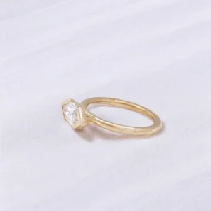 1.00 Ct Marquise Lab Grown Diamond Ring 14K Yellow Gold Dubai – IGI Certified E VVS2