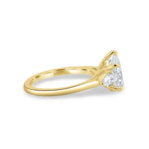 2.00 CTW Pear Lab-Grown Diamond Three-Stone Engagement Ring in 14K Yellow Gold | IGI Certified E VVS2