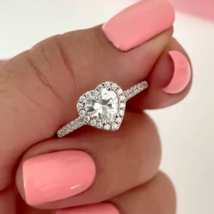 heart lab grown diamond wedding ring 14K white gold Dubai