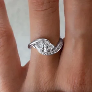 2.00 CT Marquise East-West Lab Diamond Ring in 14K Gold – IGI Certified (VS1/E)