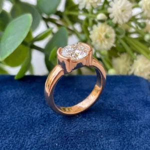 2.00ct Oval East-West Lab Diamond Engagement Ring in 14K Yellow Gold (E VVS2, IGI Certified, Dubai Crafted)