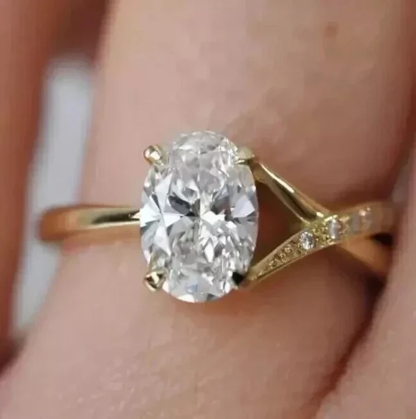 Oval lab-created diamond ring UAE in 14K yellow gold handcrafted in Dubai
