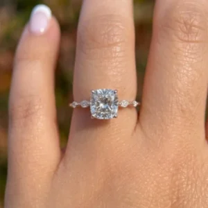 2.00ct Cushion Cut Lab Diamond Engagement Ring in 14K Gold (D VVS2, IGI Certified, Dubai Crafted)