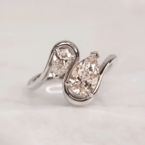 2.00ct Pear Cut Toi et Moi Lab Diamond Ring in 18K White Gold (D VVS2, IGI Certified, Dubai Made)