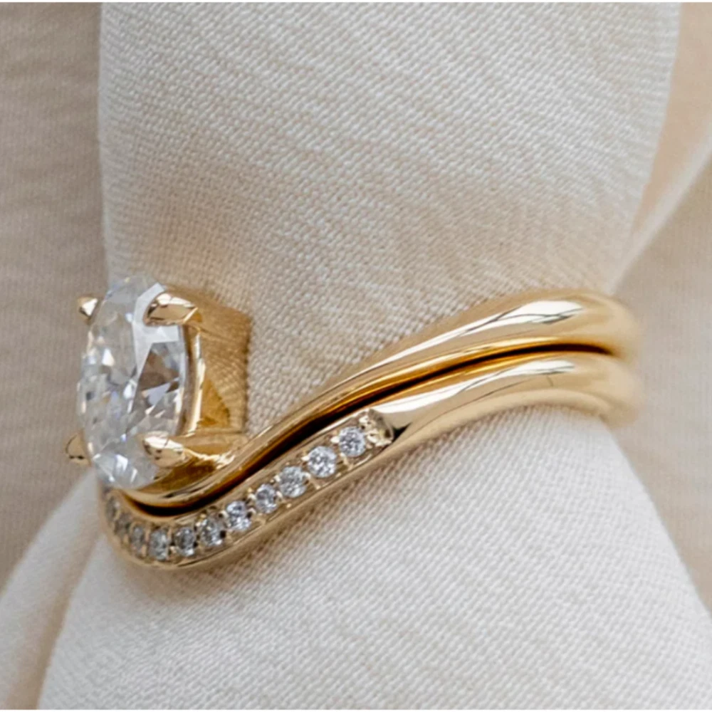 Lab Grown Diamond Bridal Set 14K Yellow Gold Dubai – 1.40 CT Oval IGI Certified Engagement Ring Set UAE - Image 6