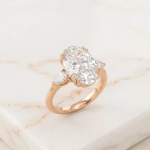 3.30 CT Oval Cut CVD Diamond Engagement Ring – E/VVS2, 18K Yellow Gold | IGI Certified Dubai