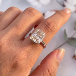 4.00ct Radiant Cut Lab-Grown Diamond Ring in 14K Yellow Gold (IGI Certified, E/VVS2 Bezel Setting)
