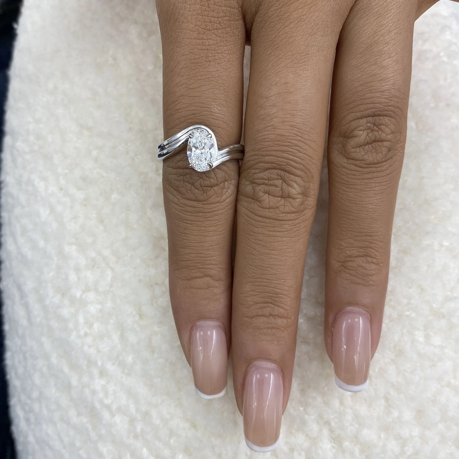 14K White Gold Bypass Engagement Ring 1ct Oval Lab-Created Diamond E VVS2 - Image 5