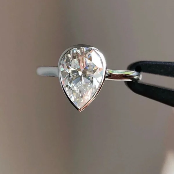 2.00 CT Pear Cut IGI Lab Grown Diamond Engagement Ring E VVS2 14K White Gold CVD