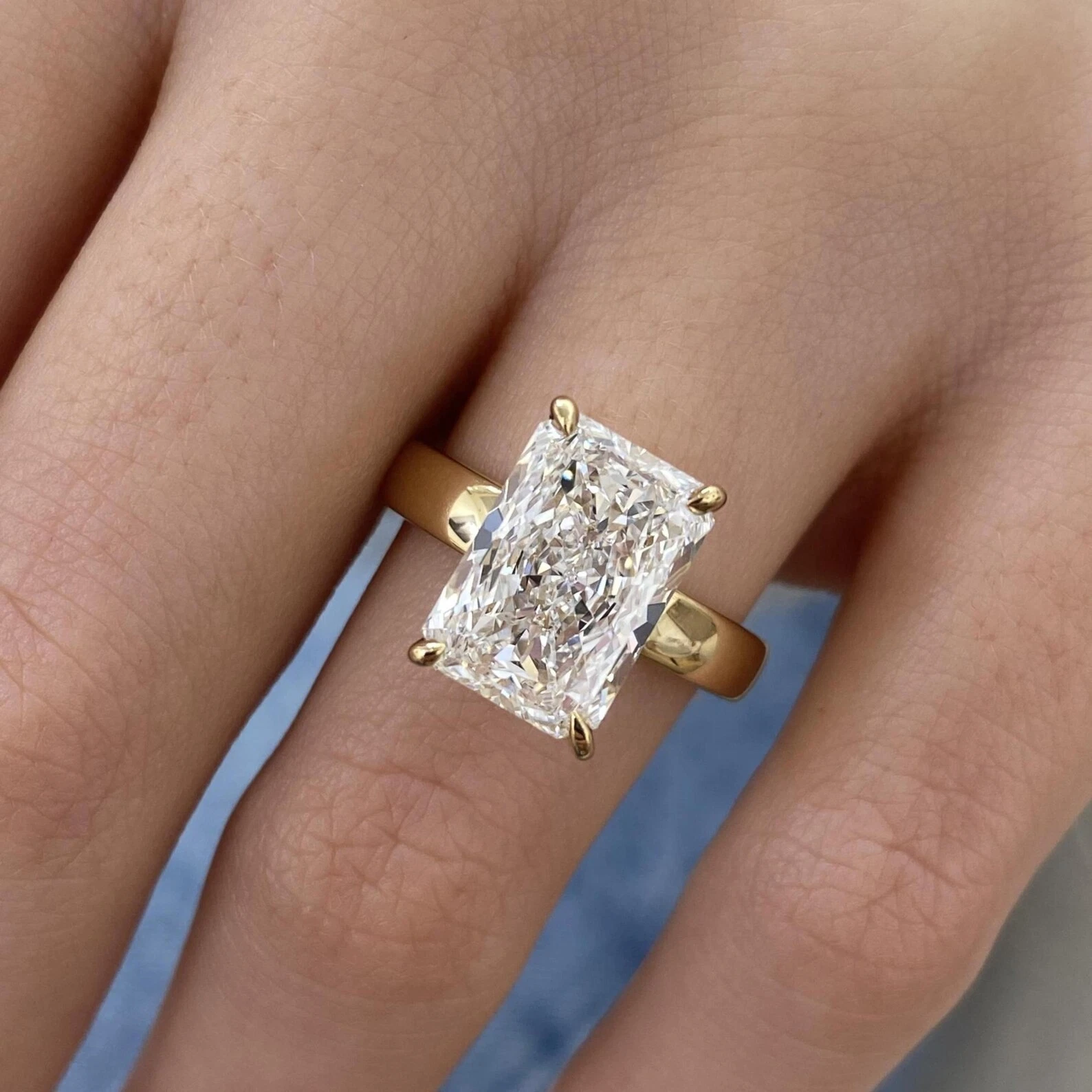 Radiant Lab Grown Diamond Engagement Ring 14K Yellow Gold 5.20CT E VVS2 Dubai - Image 6