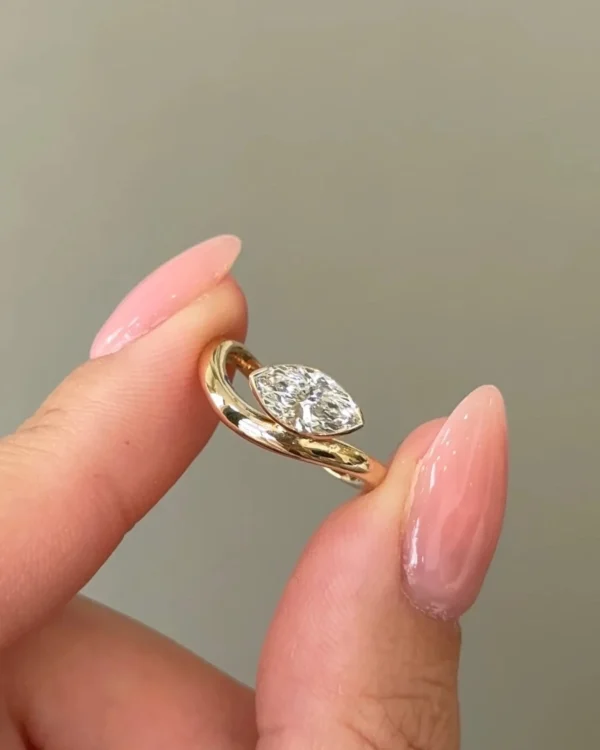 14k-yellow-gold-marquise-cut-cvd-lab-grown-diamond-engagement-ring-dubai