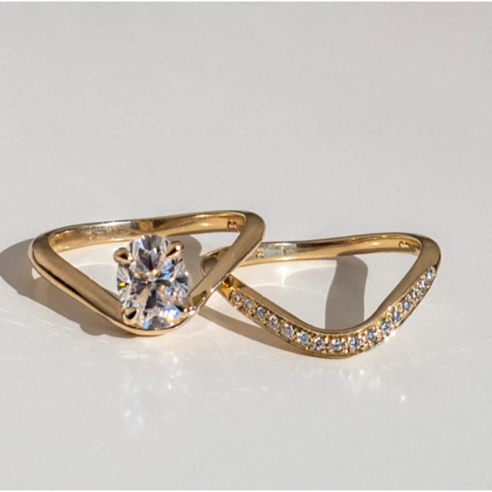 Lab Grown Diamond Bridal Set 14K Yellow Gold Dubai – 1.40 CT Oval IGI Certified Engagement Ring Set UAE - Image 3