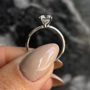 1.00ct Round Brilliant Lab-Grown Diamond Women's Solitaire Ring in 18K White Gold (IGI Certified, D VVS2)